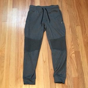 Layer 8 gray size small jogger sweatpants